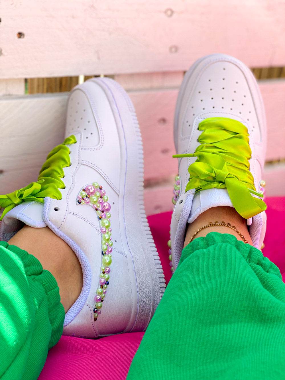 basket Nike AF1 coloris perle