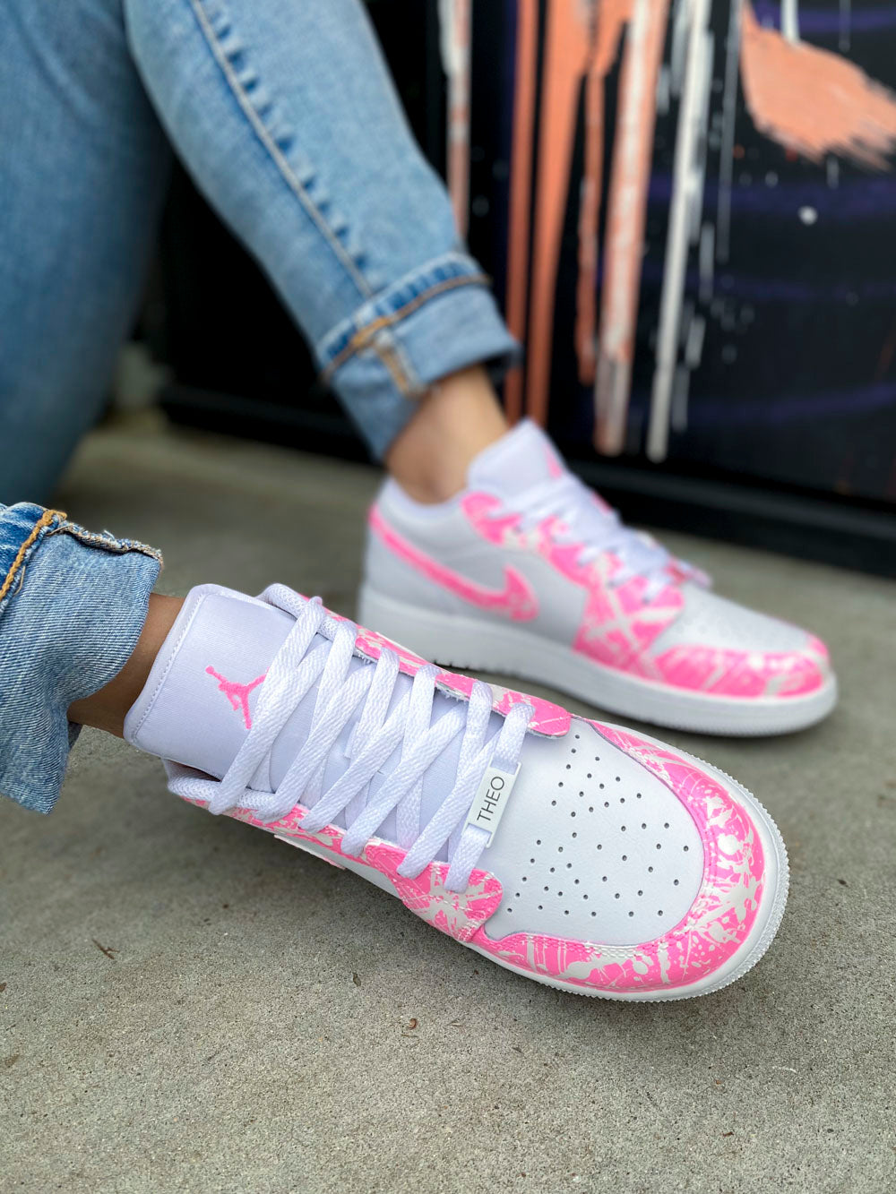 Air Jordan 1 Low Rose Fluo - COLORSNEAK