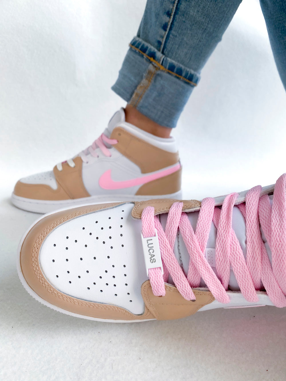 Air Jordan 1 Mid Beige Rose - COLORSNEAK