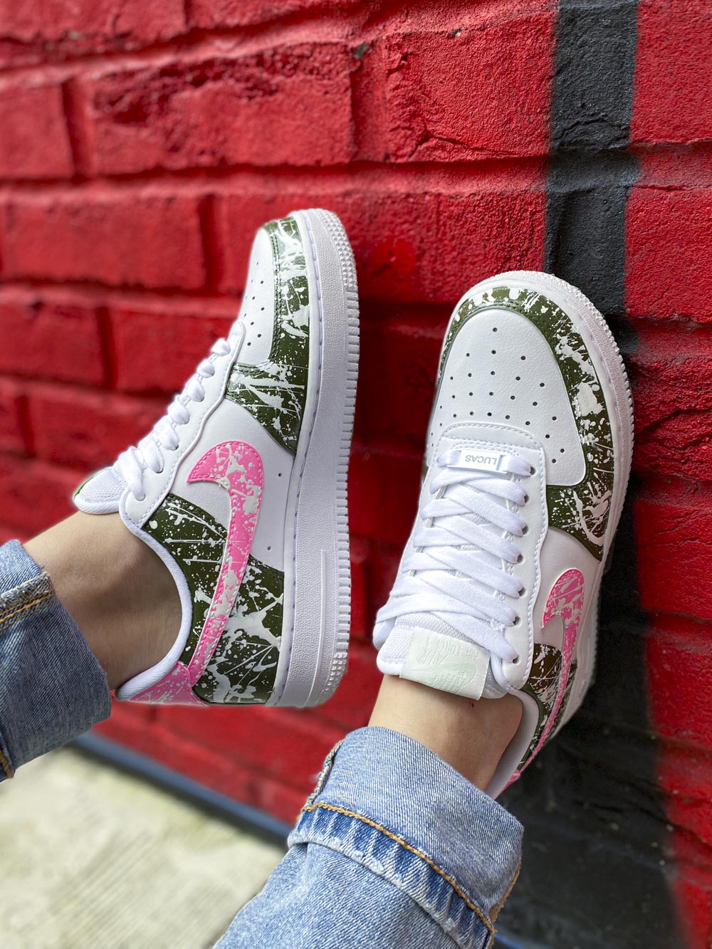 Nike Air Force 1 Rose et kaki - COLORSNEAK