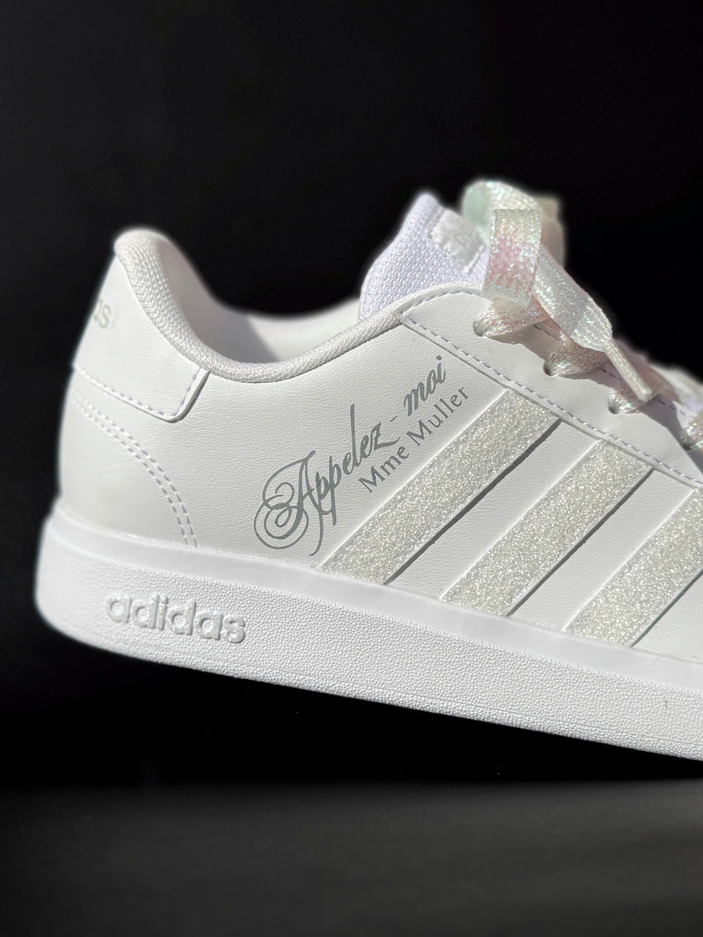 baskets mariage blanches peintes a la main en france