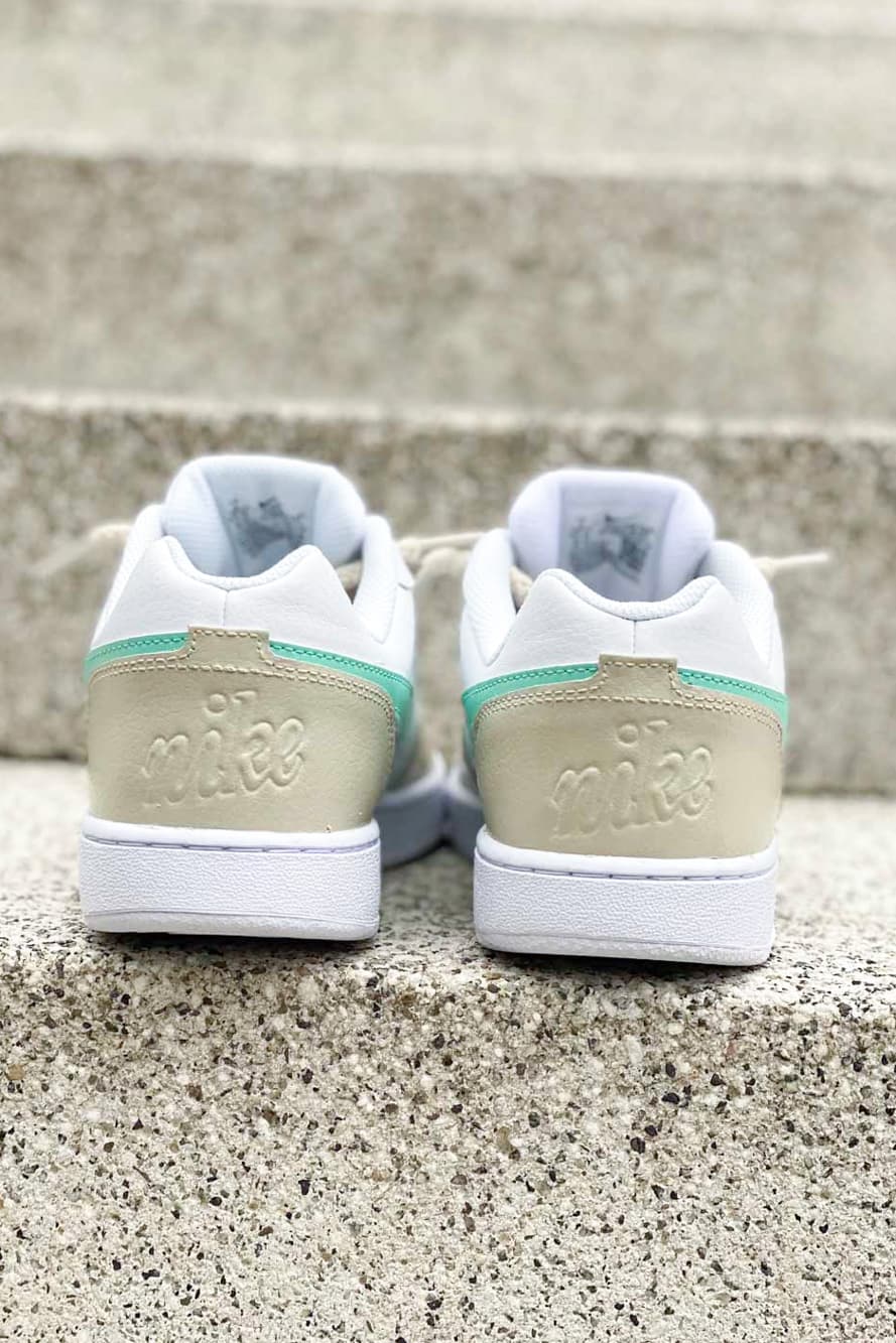Baskets Nike Beige et Turquoise