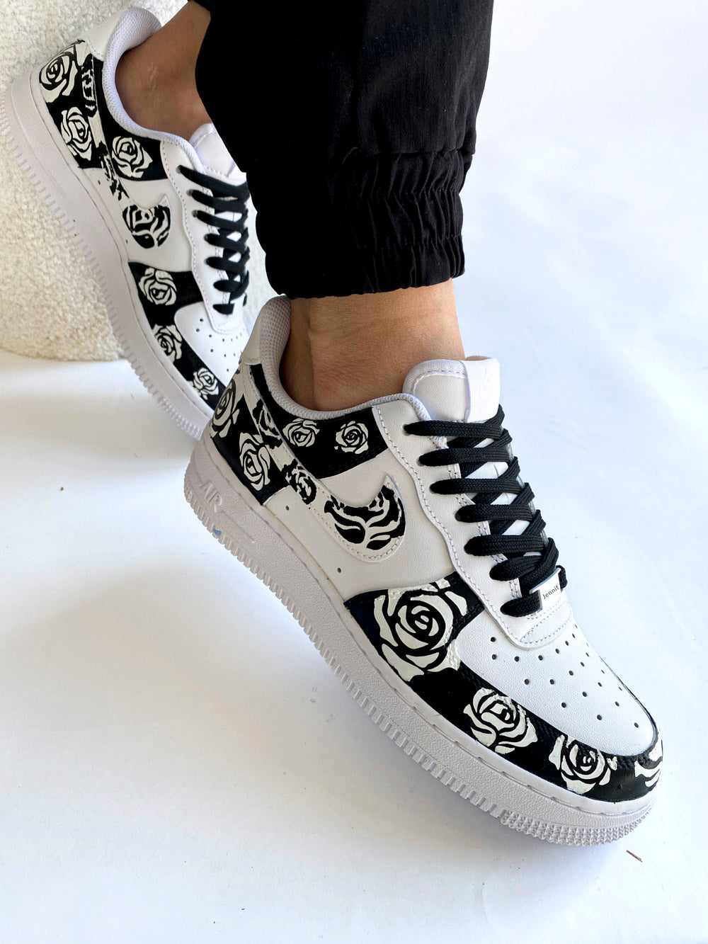 Sneakers Air Force 1 black and white
