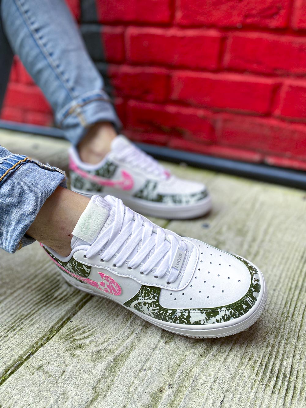 Baskets Nike Air Force 1 Rose et kaki