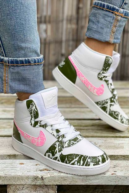 Baskets Montantes Nike Kaki et Rose