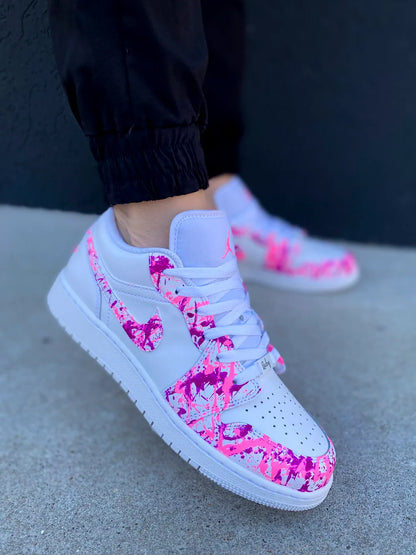 Sneaker Air Jordan Low rose fuchsia artisanale faite à la main