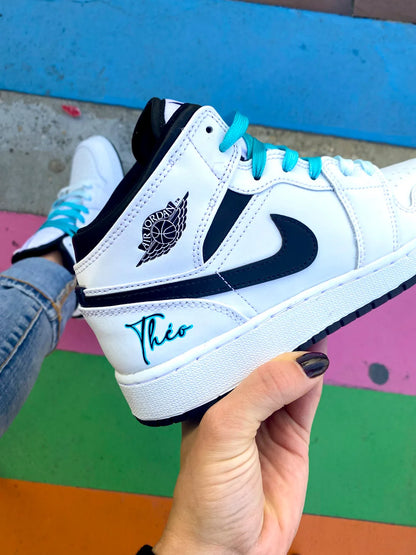 Air Jordan Mid bleu personnalisée peinte à la main