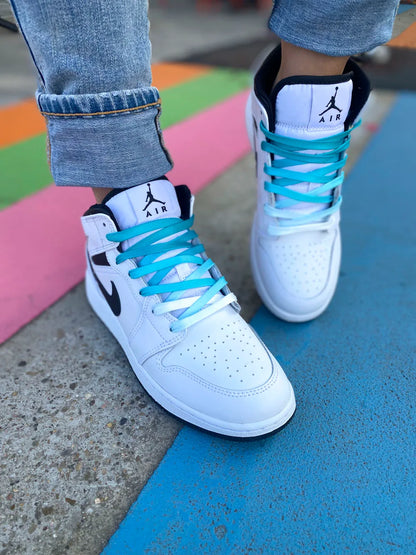 Swoosh Air Jordan Mid bleu custom