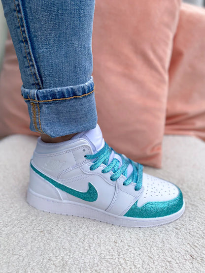 Air Jordan 1 Mid glitter bleu finition haut de gamme