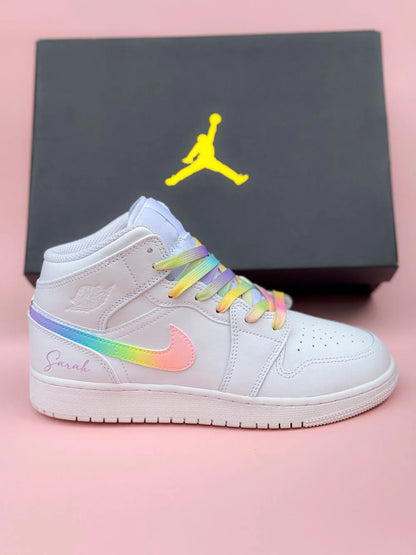 Sneaker personnalisée Air Jordan Mid pastel artisanale et premium