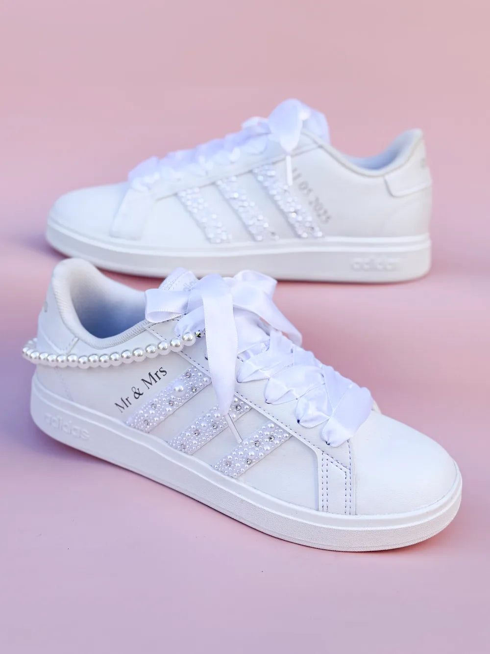 Baskets personnalisées blanches avec perles