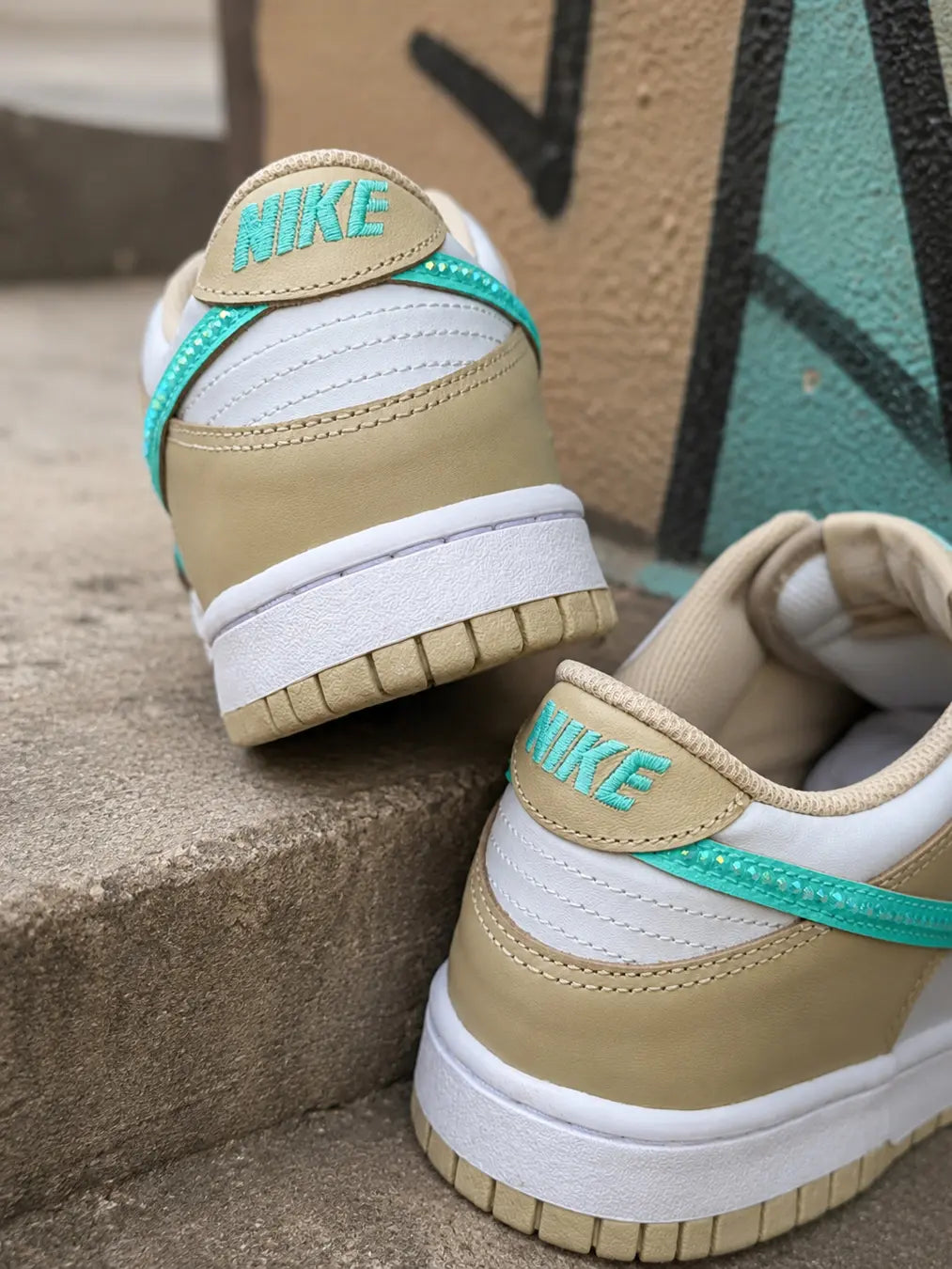 nike-dunk-low-prenom-personnalisee-beige-sable
