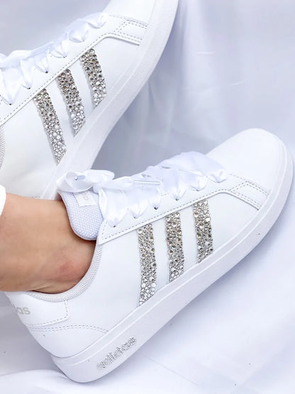 Baskets Adidas blanches à strass élégantes femme