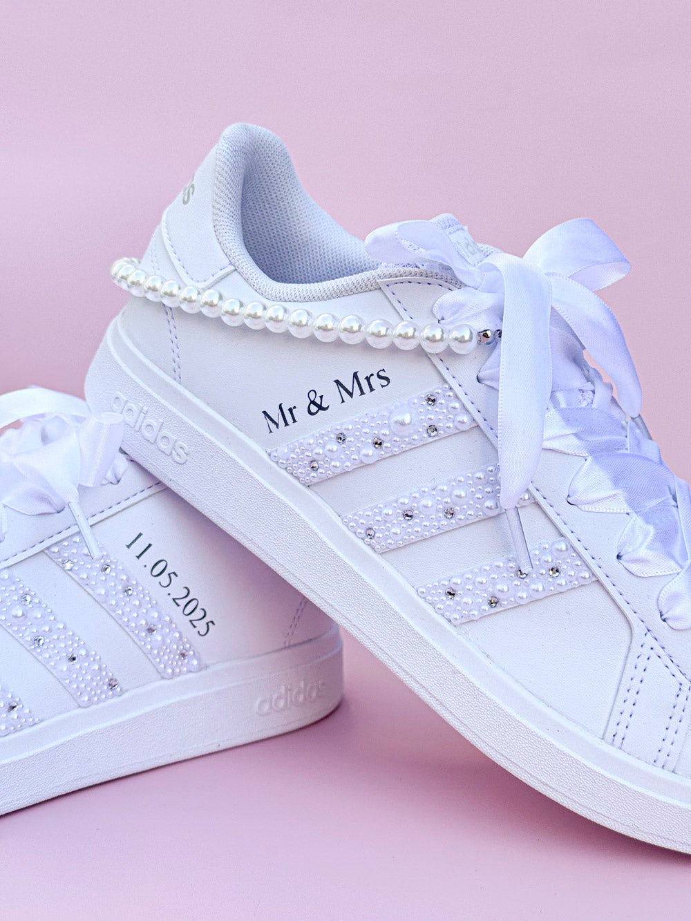 baskets chic blanches personnalisees pour femme