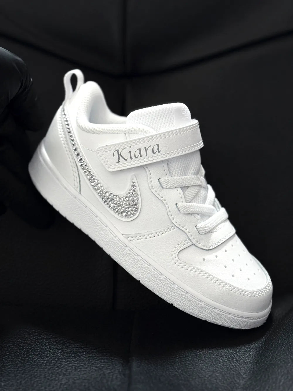 Baskets Nike enfant à strass blancs personnalisables
