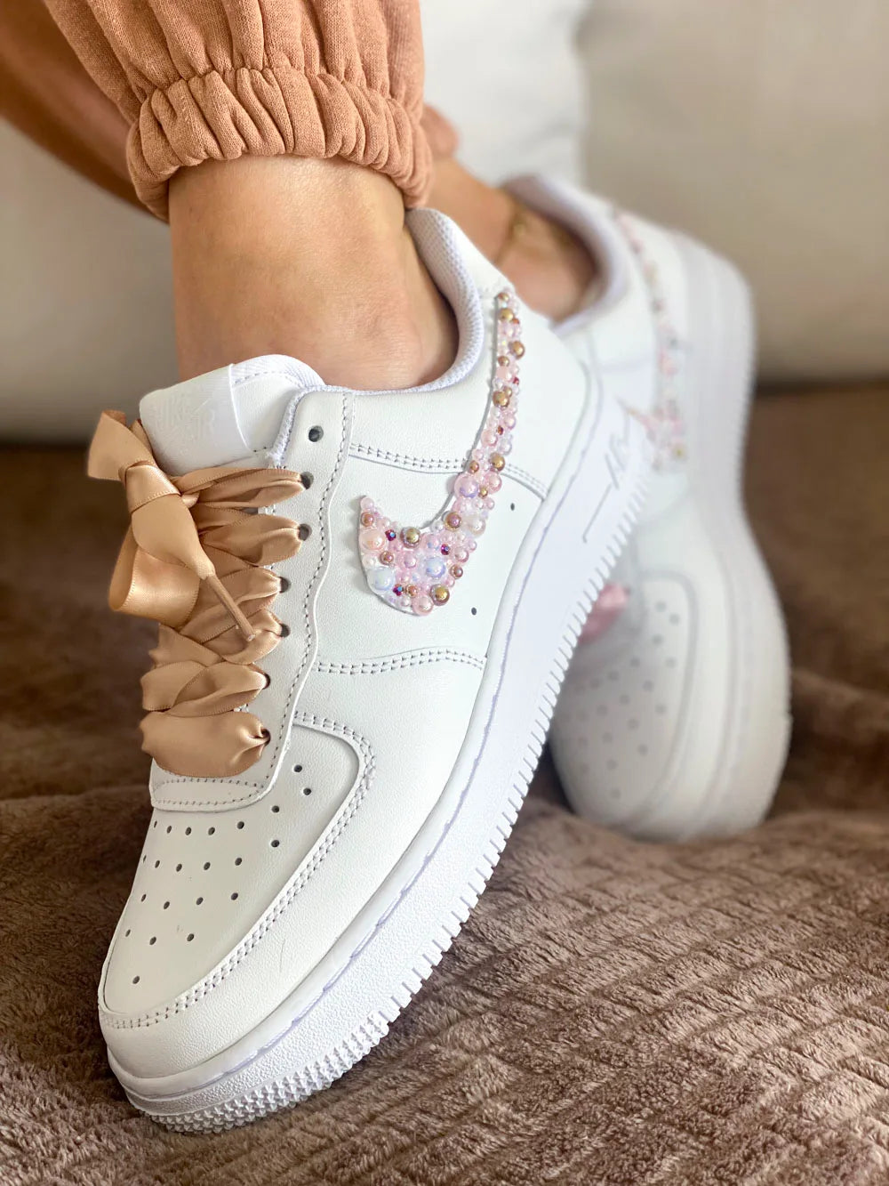 Baskets perlées rose beige chic femme