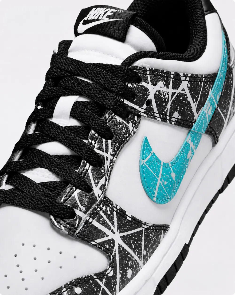 Sneakers Nike swoosh turquoise personnalisées