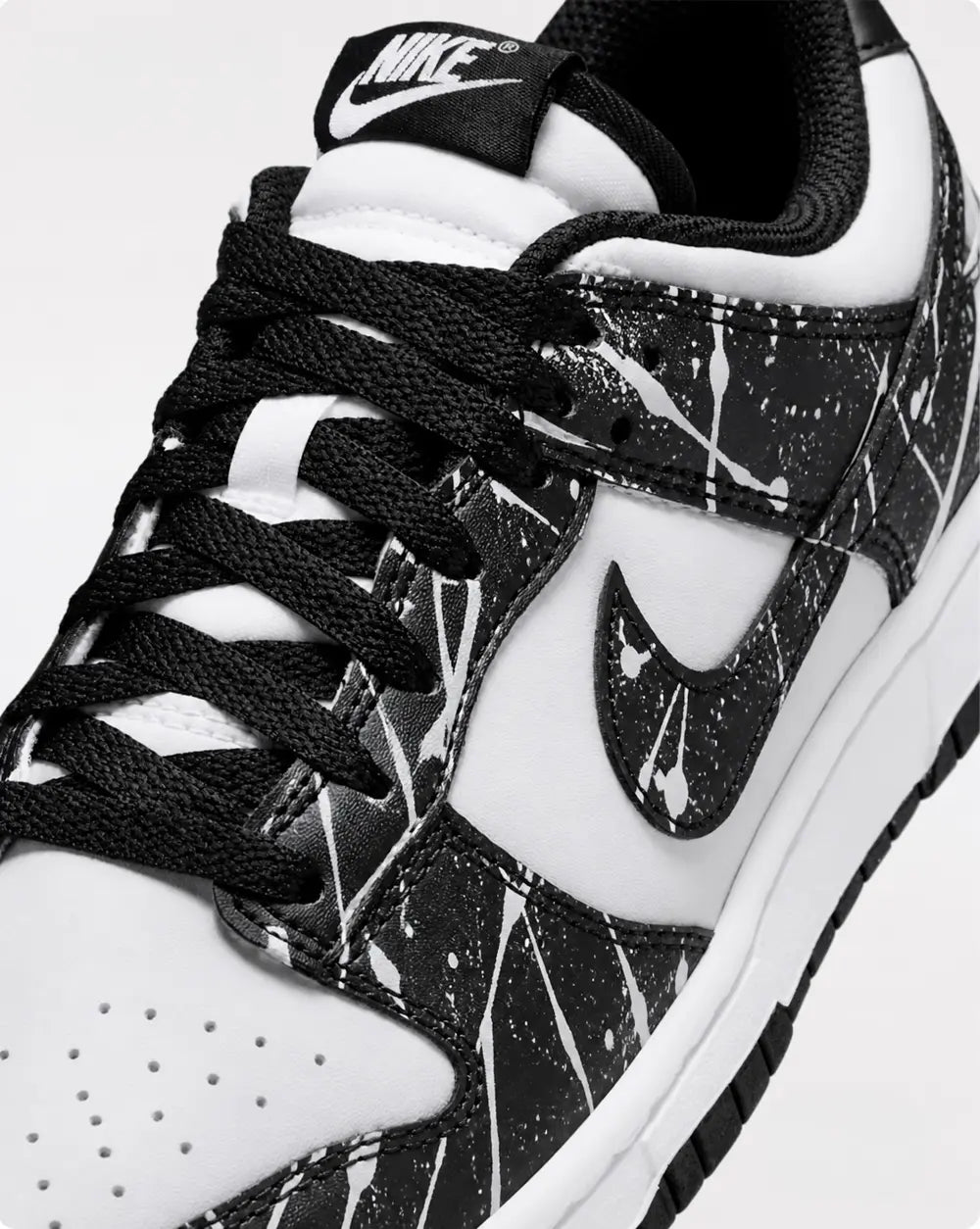 Baskets Nike noir blanc tendance mode