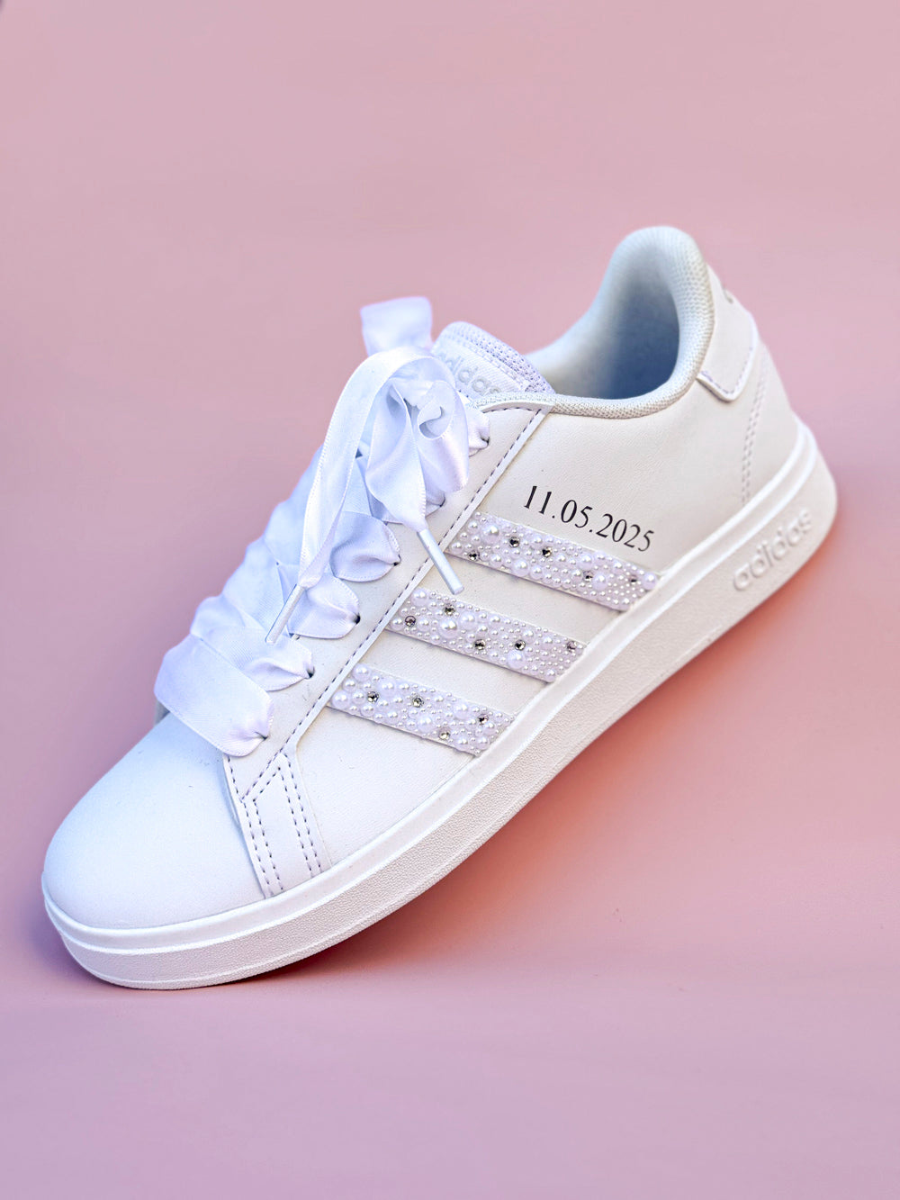 sneakers chic femme peintes a la main